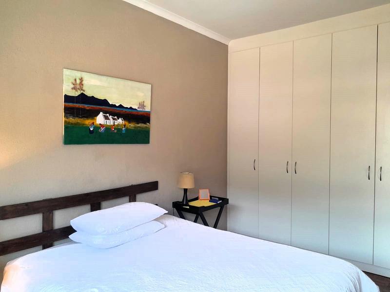 To Let 2 Bedroom Property for Rent in Fish Hoek Western Cape